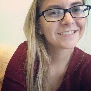 Meet your Posher, Brooke